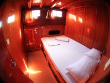 Large double cabins